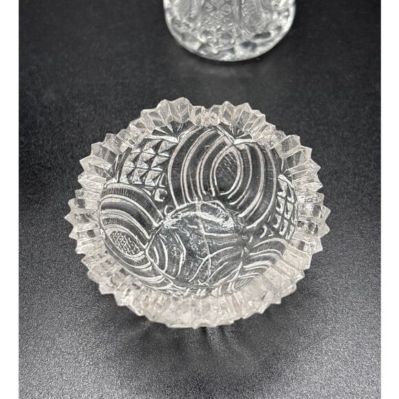 McKee & Bros. EAPG ‘Hickman’ Small Condiment Set Shaker Cruet Bottle Salt Cellar - Picture 5 of 10